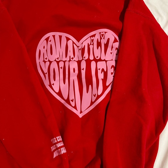 Urban Outfitters Sweaters - Red “Romanticize your Life” Crewneck